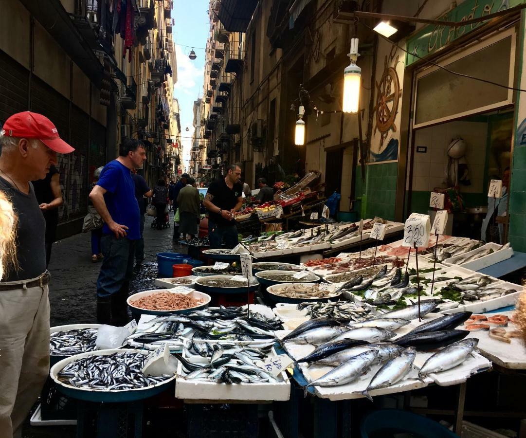 Casa "G&G Pignasecca" Apartment Napoli Bagian luar foto