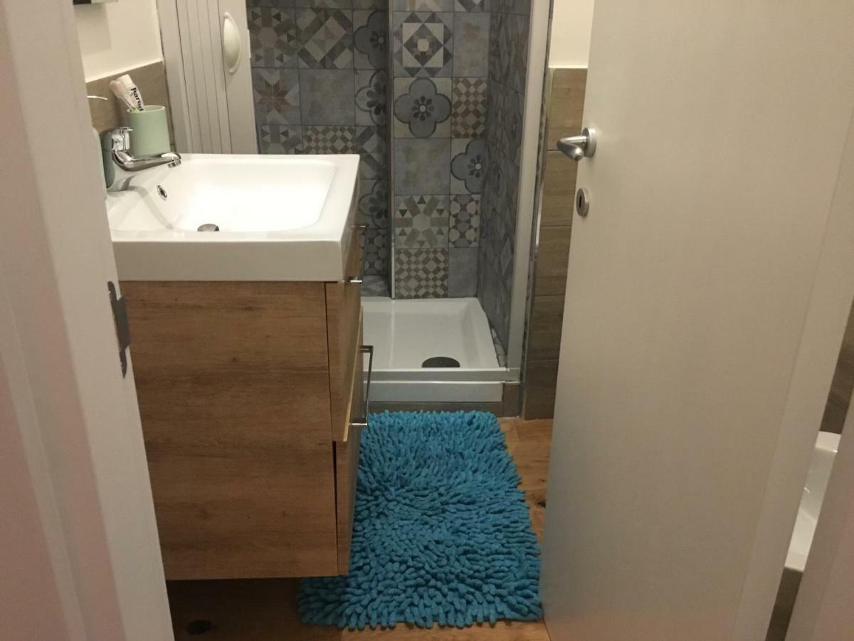 Casa "G&G Pignasecca" Apartment Napoli Bagian luar foto