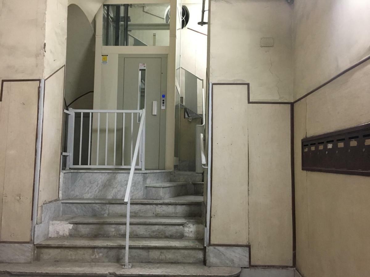Casa "G&G Pignasecca" Apartment Napoli Bagian luar foto