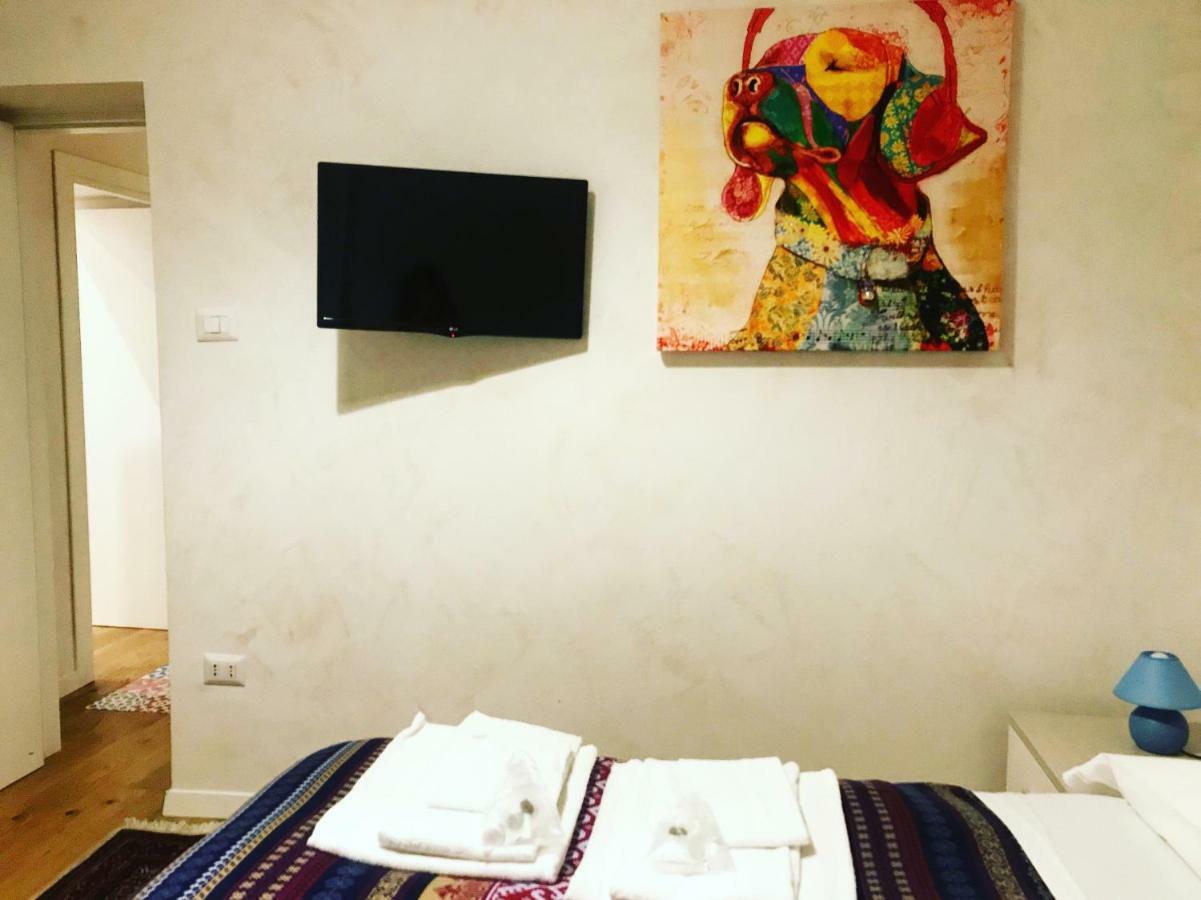 Casa "G&G Pignasecca" Apartment Napoli Bagian luar foto